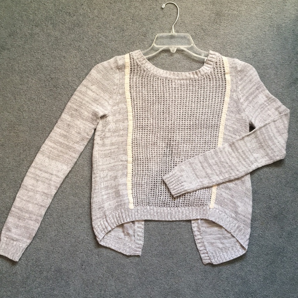 Cute Grey Cross Back Sweater
